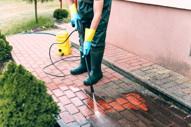 Menominee, MI  Pressure Washing Services Company